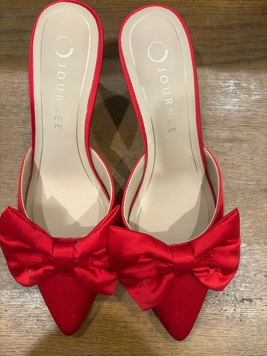 Journee Collection Shoes - Journee Collection Red Bow Pointed Toe Heels